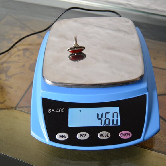 Vintage Sterling Silver and Red Cabochon Ring, Size 9 - Picture 10 of 10